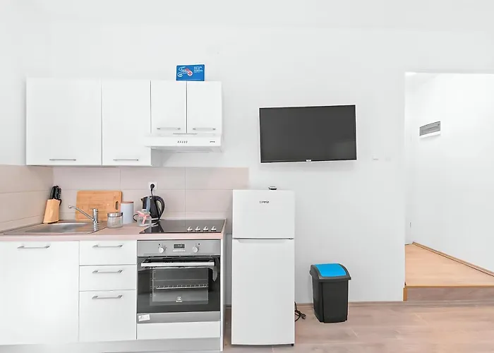Pomerio Apartments
